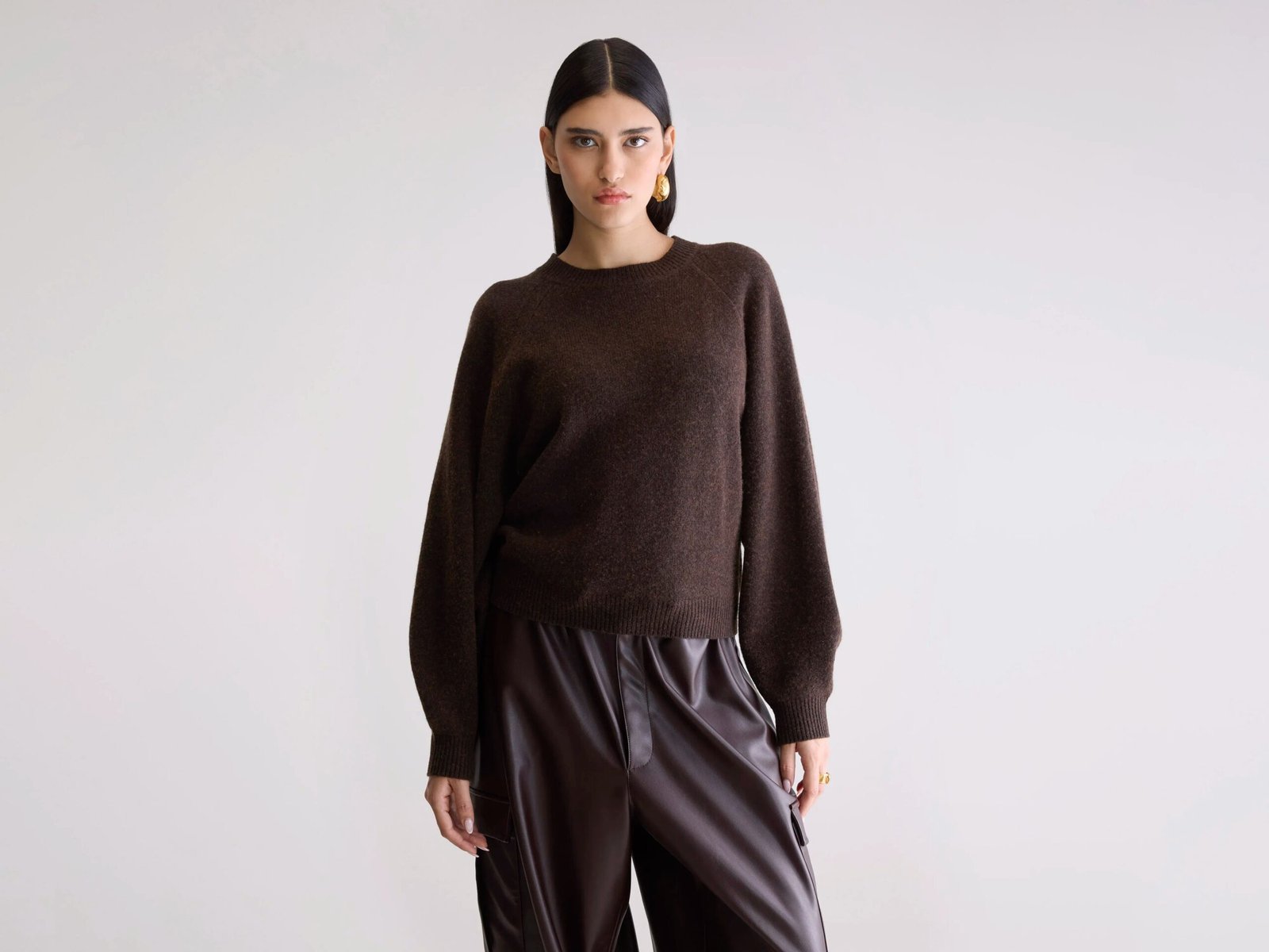 BW25290220K1584U-748_1_a0438040-364f-46f2-b372-7677cfec0e13.jpg Ameka Crewneck Sweater (252 / W / DARK ROAST) - Image 1