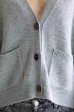 Gakkin boxy cardigan (252 / W / LIGHT GREY) - Image 6